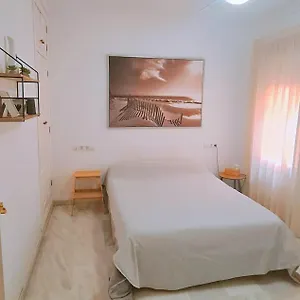https://apartamento-a-2-minutos-playa-y-del-centro.es-andalucia.com