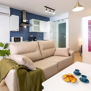 https://malagueta-freshapartments-by-bossh-apartments.1costadelsol.com